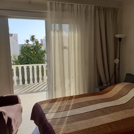 Luxury Cozy Near Nissi Lägenhet Ayia Napa