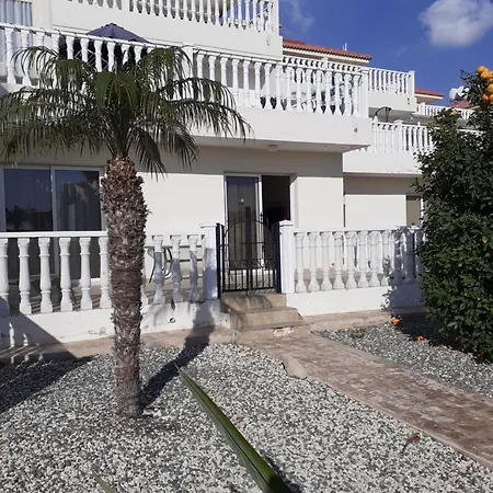 Luxury Cozy Near Nissi