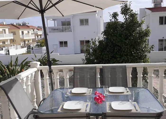 Luxury Cozy Near Nissi